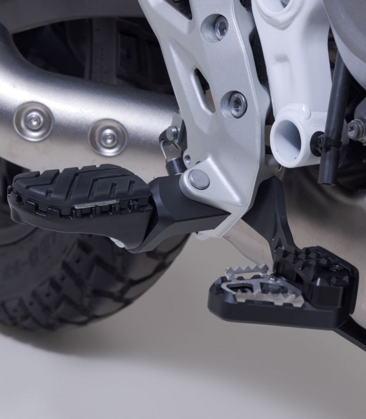 Reposapiés ION con Adaptadores SW-MOTECH para BMW F 450 GS (25) FRS.07.011.11200/B