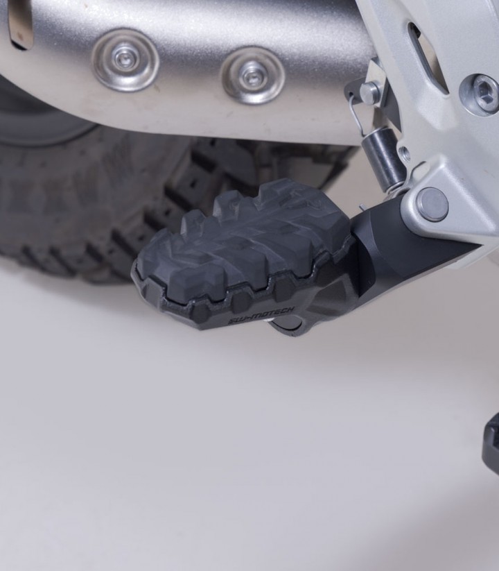 Reposapiés EVO con Adaptadores SW-MOTECH para BMW F 450 GS (25) FRS.07.112.11200/B