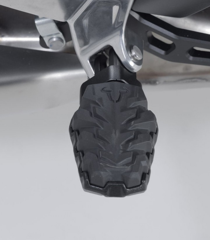 Reposapiés EVO con Adaptadores SW-MOTECH para Triumph Tiger Sport 660 (24-25), 800 (24) FRS.11.112.10800