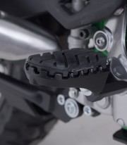 Reposapiés ION con Adaptadores SW-MOTECH para Kawasaki KLE500 (26) FRS.08.011.10500/B