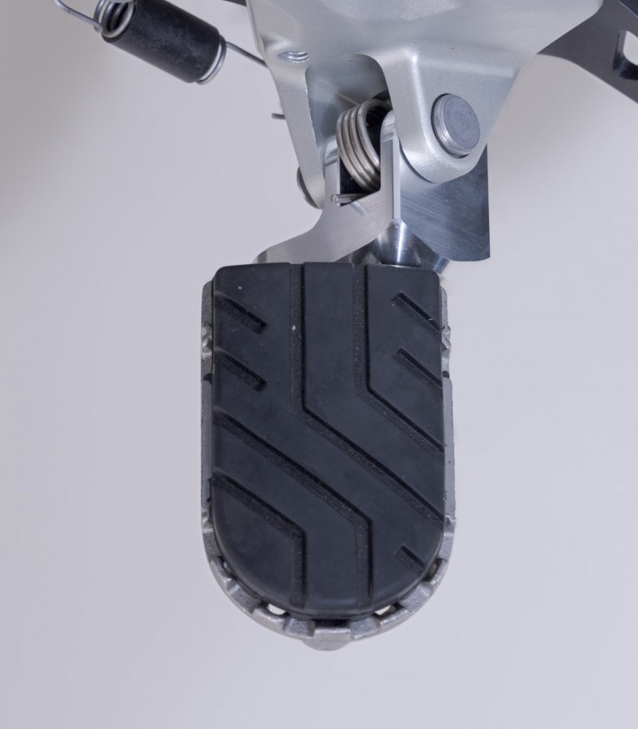 Reposapiés ION con Adaptadores SW-MOTECH para BMW F 450 GS (25) FRS.07.011.11200/S