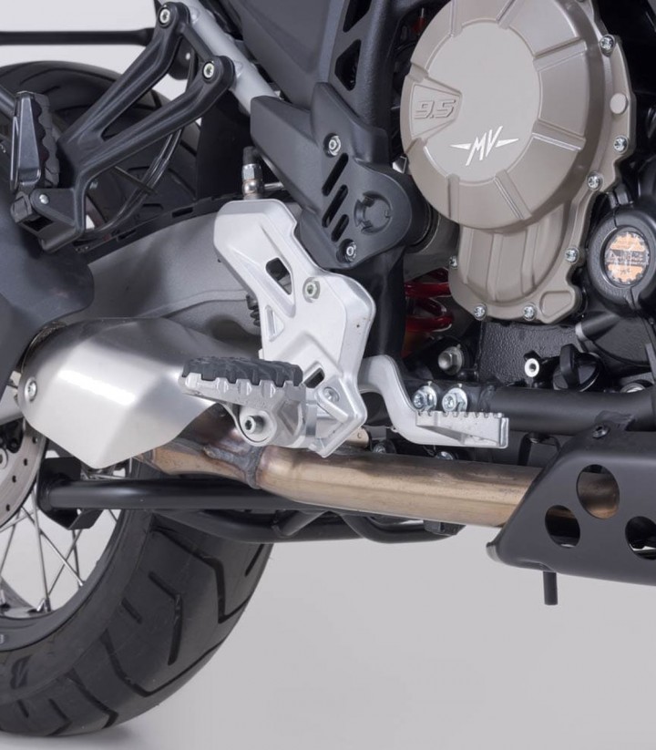 Reposapiés EVO con Adaptadores SW-MOTECH para MV Agusta Enduro Veloce (24) FRS.28.112.10000