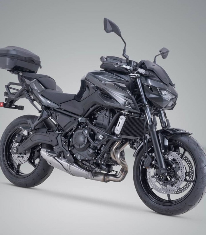 Maleta Superior con Soporte URBAN ABS Negro 16-29 L Kawasaki Ninja 650 (16-22), Z650 (16-22), Z650S (25) SW-MOTECH GPT.08.866.60