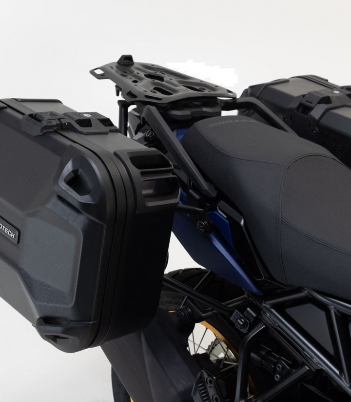Topcase mit Träger DUSC Schwarz 41 L BMW F 450 GS (25) SW-MOTECH GPT.07.984.65000/B