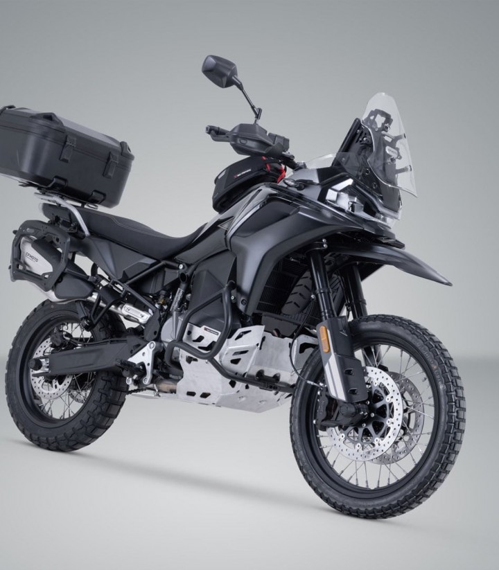 Maleta Superior con Soporte DUSC Negro 55 L CFMOTO 700/800MT (21-24), 800MT EXPLORE (24) SW-MOTECH GPT.10.032.66000/B