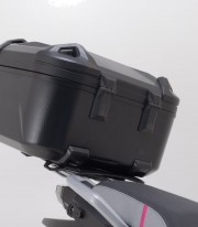 Maleta Superior con Soporte DUSC Negro 41 L CFMOTO 1000MT-X (25), 450MT (23), 800MT-X (24) SW-MOTECH GPT.10.625.65002/B