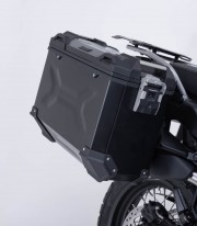 Soportes Laterales PRO CFMOTO 1000MT-X (25), 800MT-X (24) SW-MOTECH KFT.10.057.30001/B
