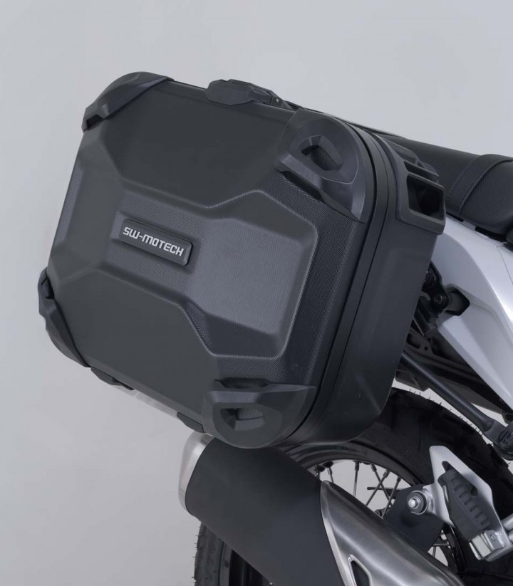 Maletas Laterales con Soporte DUSC Negras 33/33 L Kawasaki KLE500 (26) SW-MOTECH KFT.08.084.65000/B