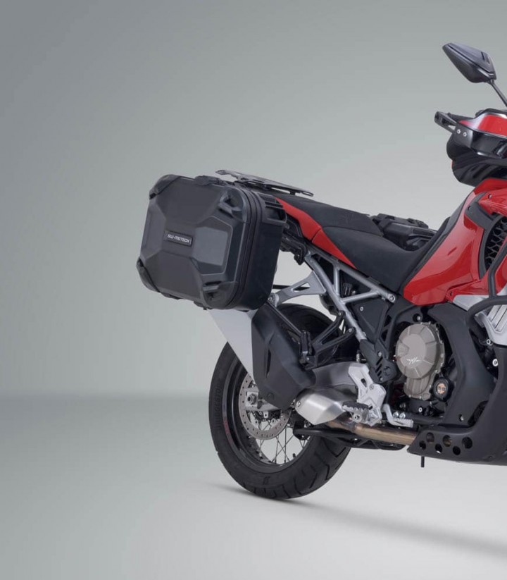 Maletas Laterales con Soporte DUSC Negras 41/33 L MV Agusta Enduro Veloce (24) SW-MOTECH KFT.28.023.65000/B
