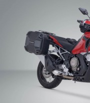 Maletas Laterales con Soporte DUSC Negras 41/33 L MV Agusta Enduro Veloce (24) SW-MOTECH KFT.28.023.65000/B
