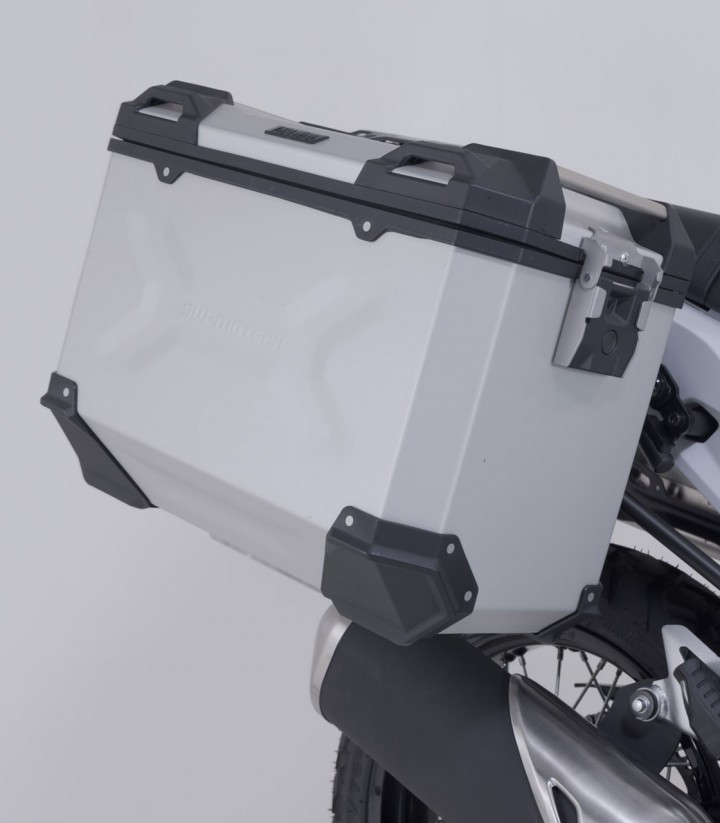 SW-MOTECH 45 L TRAX ADV Side Cases with Carrier for Kawasaki KLE500 (26) Silver KFT.08.084.70100/S