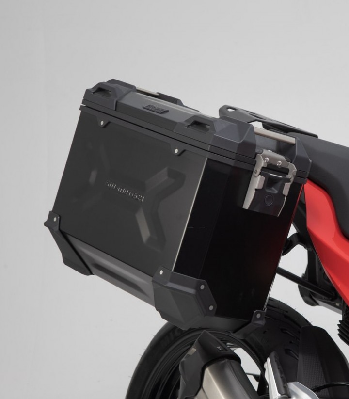 SW-MOTECH 37 L TRAX ADV Side Cases with Carrier for BMW F 900 R/XR (19-24) Black KFT.07.949.70000/B