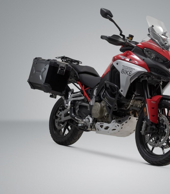 Maletas Laterales con Soporte TRAX ADV Negras 45 L Ducati Multistrada V4 (20-24) SW-MOTECH KFT.22.822.70302/B