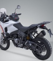 Soporte Lateral Izquierdo V-LOC Ducati DesertX (26) SW-MOTECH VMC.22.113.10000