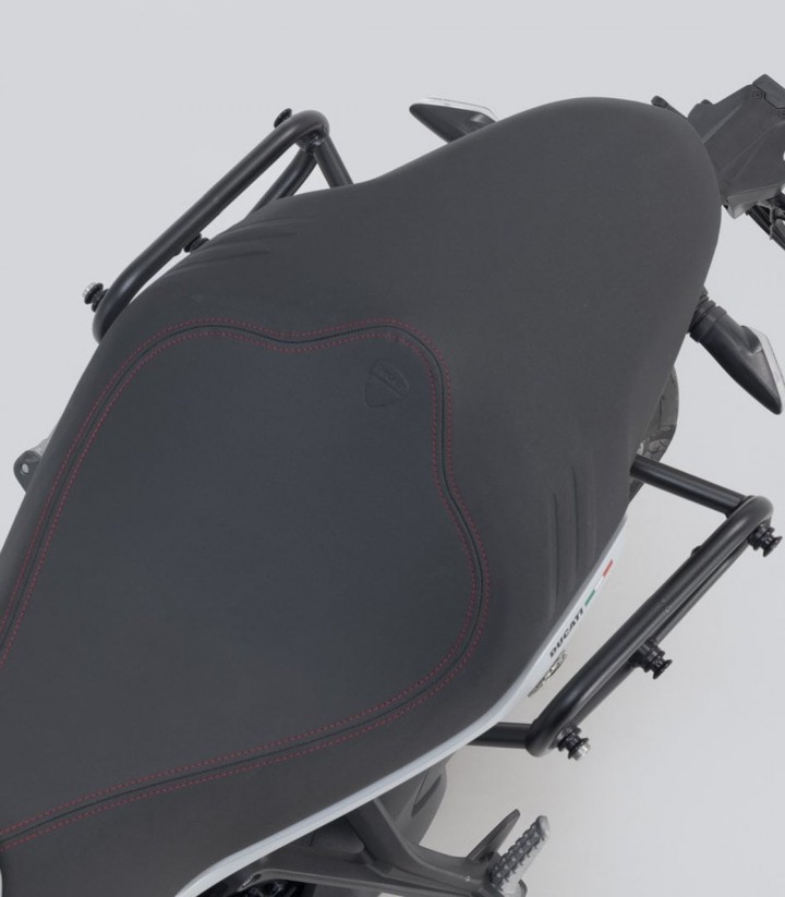 Soporte Lateral Izquierdo SLC Ducati Monster 1200 (16-20), Monster 821 (17-20), Super Sport 950 (16-21) SW-MOTECH HTA.22.885.100