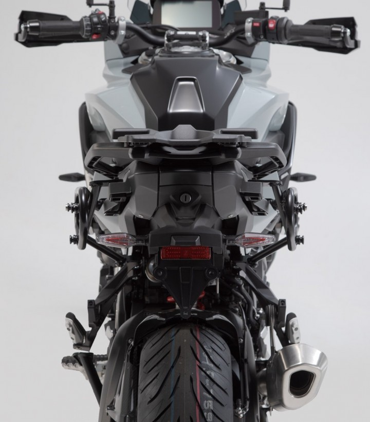 Soporte Lateral Derecho SLC BMW S 1000 XR (19-23) SW-MOTECH HTA.07.954.11001