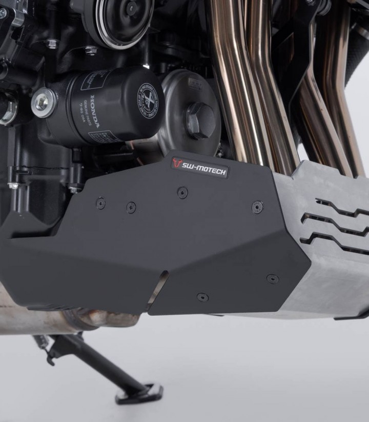 Protector de Cárter SW-MOTECH Negro y Plateado Honda CB1000 Hornet (24), CB1000GT (25) MSS.01.211.10000