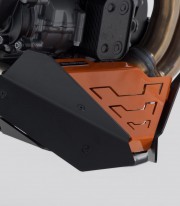 Protector de Cárter SW-MOTECH Naranja y Negro KTM 990 Duke (23) MSS.04.994.10000