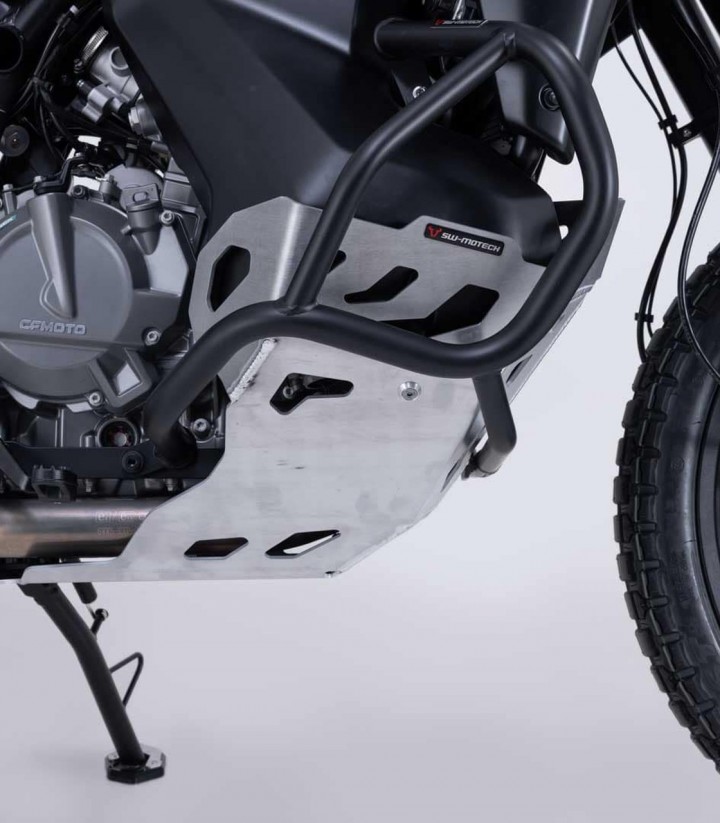 Protector de Cárter SW-MOTECH Plateado CFMOTO 800MT-X (24) MSS.10.057.10000/S
