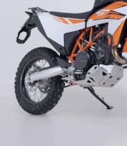 SW-MOTECH Skid Plate for several Husqvarna and KTM models in Silver MSS.04.946.10002/S