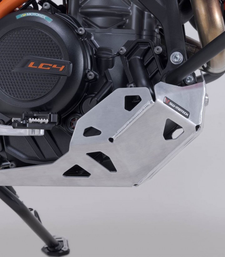 Protector de Cárter SW-MOTECH Plateado varios modelos de Husqvarna y KTM MSS.04.946.10002/S