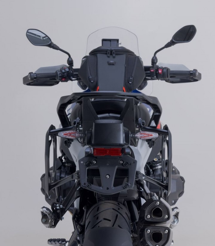 Seitenkoffer mit Träger AERO ABS Schwarz 25/25 L BMW R 1300 GS (23-24), R 1300 GS Option 719 Biscaya (25) SW-MOTECH KFT.07.975.6