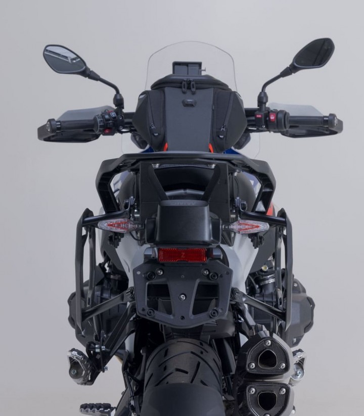 Maletas Laterales con Soporte DUSC Negras 41/41L BMW R 1300 GS (23-24), R 1300 GS Option 719 Biscaya (25) SW-MOTECH KFT.07.97...