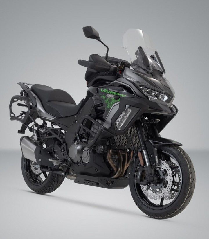 Maletas Laterales con Soporte DUSC Negras 41/41 L Kawasaki Versys 1000 (18), Versys 1100 (24) SW-MOTECH KFT.08.922.65101/B KF...