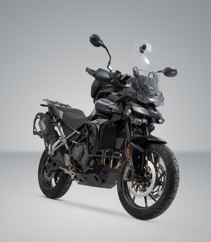 Maletas Laterales con Soporte DUSC Negras 41/33 L Triumph Tiger 900 (19-23) SW-MOTECH KFT.11.953.65002/B KFT.11.953.65002/B