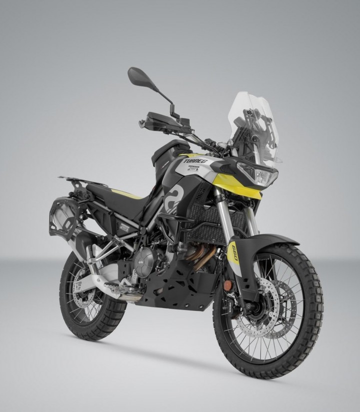 Seitenkoffer mit Träger DUSC Schwarz 41/33 L Aprilia Tuareg 660 (21-24) SW-MOTECH KFT.13.849.65001/B