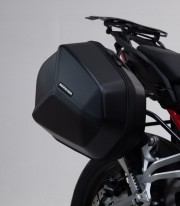 Maletas Laterales con Soporte DUSC Negras 33/33 L Ducati Multistrada V4 (20-24) SW-MOTECH KFT.22.822.65203/B KFT.22.822.65203/B