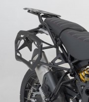 Maletas Laterales con Soporte DUSC Negras 41/33 L Ducati DesertX (22-25) SW-MOTECH KFT.22.995.65101/B KFT.22.995.65101/B