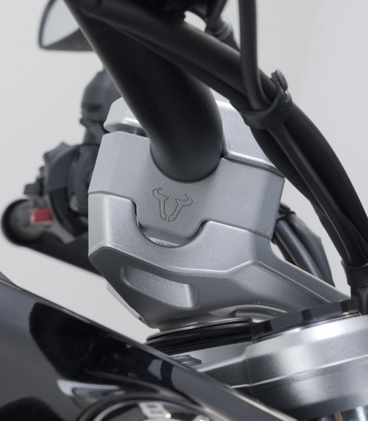 Torretas Elevadoras de Manillar 30 mm para BMW R 1300 GS/Option 719 Biscaya (23-25), R 1300 GS Adventure (24) SW-MOTECH en Plate