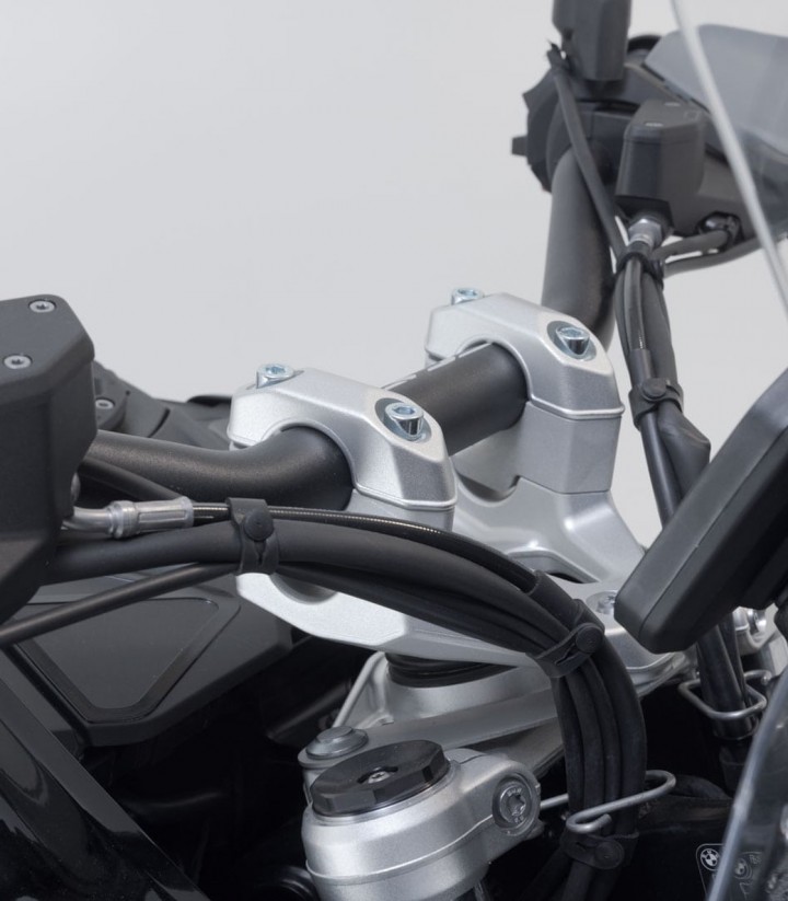 Torretas Elevadoras de Manillar 30 mm para BMW R 1300 GS/Option 719 Biscaya (23-25), R 1300 GS Adventure (24) SW-MOTECH en Plate