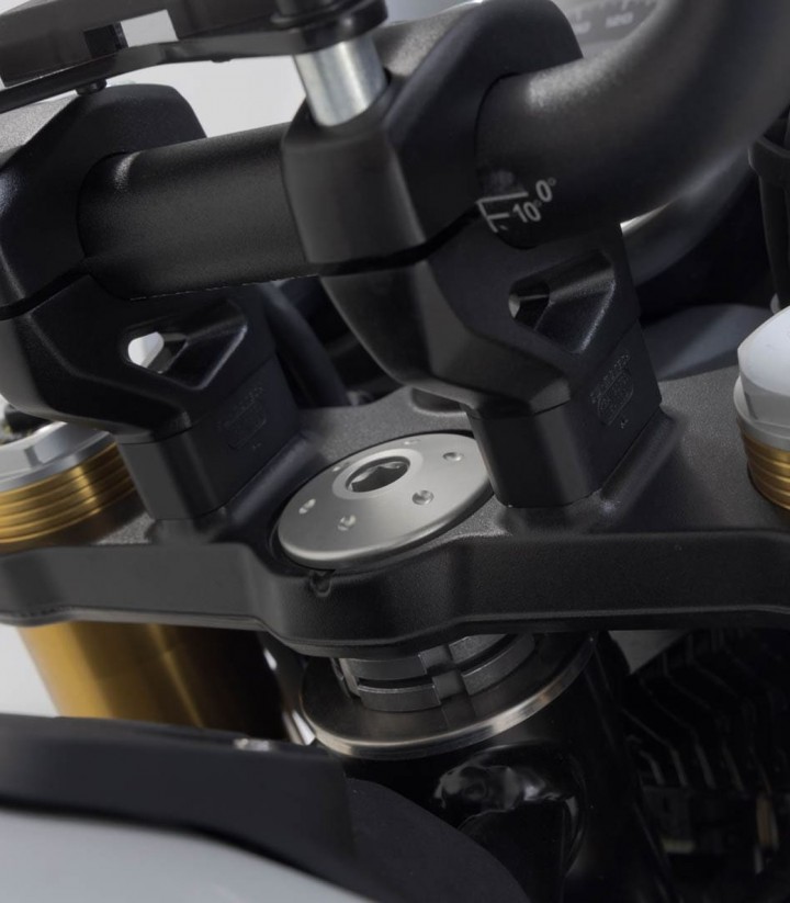 Torretas Elevadoras de Manillar 20 mm para BMW R 12 G/S (25) SW-MOTECH en Plateado LEH.07.039.13100/B