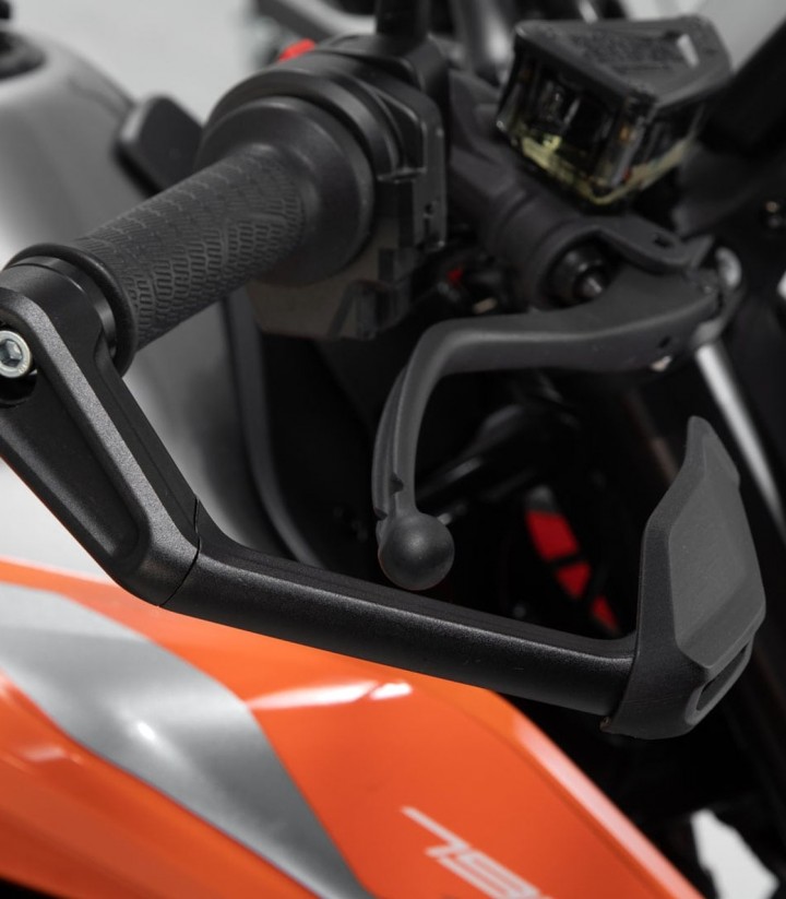 Protectores de Maneta con Deflector SW-MOTECH varios modelos de Husqvarna y KTM LVG.04.641.11000/B en Negro