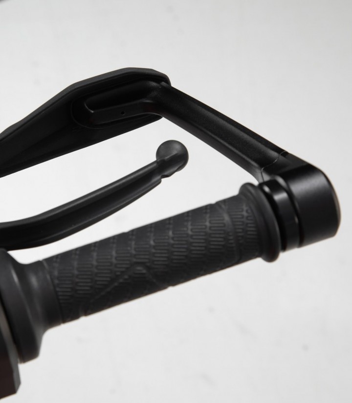 Protectores de Maneta con Deflector SW-MOTECH varios modelos de Husqvarna y KTM LVG.04.641.11000/B en Negro