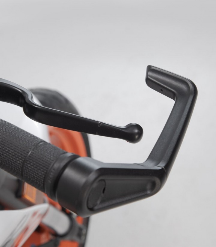 Protectores de Maneta SW-MOTECH para Varios modelos de KTM, Ducati, Aprilia, Yamaha y Honda LVG.04.882.10000/B en Negro