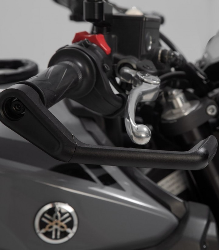 Protectores de Maneta SW-MOTECH varios modelos de CFMOTO y Yamaha LVG.06.861.10000/B en Negro