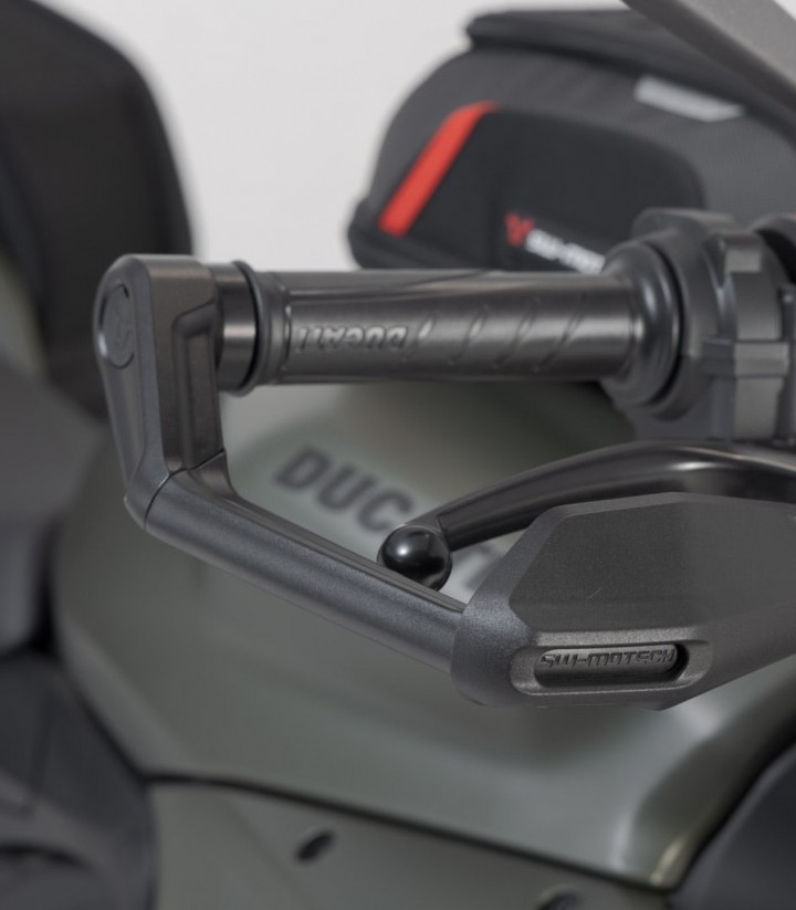Schutz für Hebel mit Windabweiser SW-MOTECH Aprilia Tuono 660 Factory, Ducati Streetfighter V2, Triumph Daytona 660 LVG.22.999.1