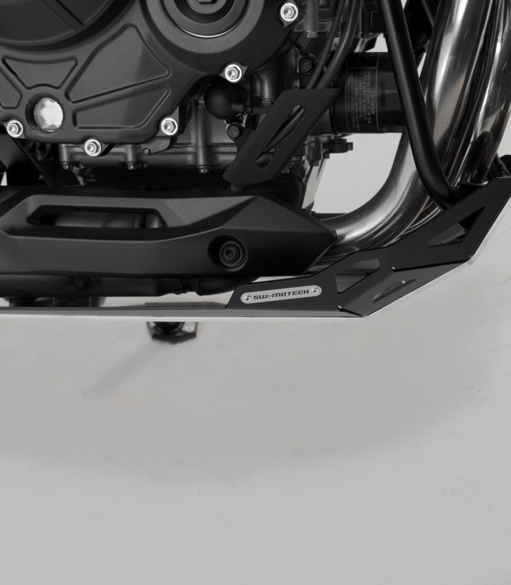 Protector de Cárter SW-MOTECH Negro y Plateado Honda CB500X (18), NX500 (23) MSS.01.919.10000