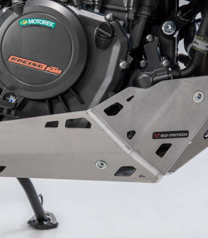 Protector de Cárter SW-MOTECH Plateado KTM 390 Adventure (19-24) MSS.04.958.10000