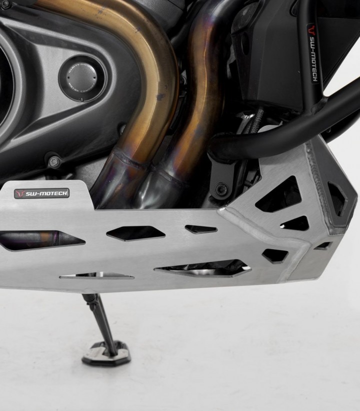 Protector de Cárter SW-MOTECH Plateado Harley Davidson Pan America (RA1250) (21), Pan America ST (RA1250ST) (24) MSS.18.911.1000