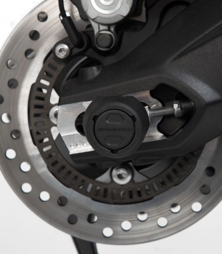 Topes Anticaída para Eje Trasero SW-MOTECH varios modelos de Triumph STP.11.176.10601/B