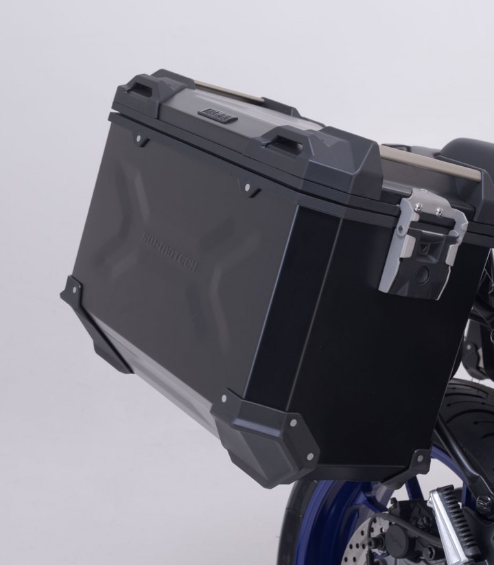 Pack Maletas Laterales + Baúl 38 L TRAX ADV en Negro + Soportes Yamaha Tracer 7 (21-25) SW-MOTECH ADV.06.593.75000/B