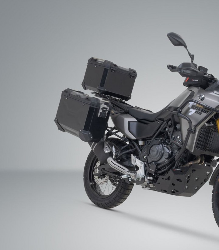 Pack Maletas Laterales + Baúl 38 L TRAX ADV en Negro + Soportes Yamaha Tenere 700 (19-24) / World Raid (22-25) SW-MOTECH ADV.06.