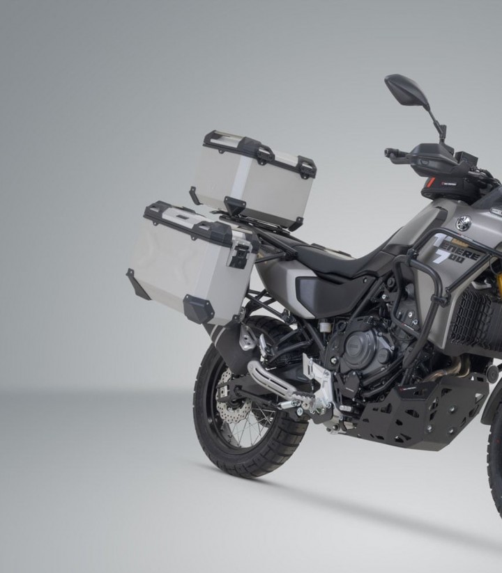 Pack Maletas Laterales + Baúl 38 L TRAX ADV en Plateado + Soportes Yamaha Tenere 700 (19-24) / World Raid (22-25) SW-MOTECH ADV.