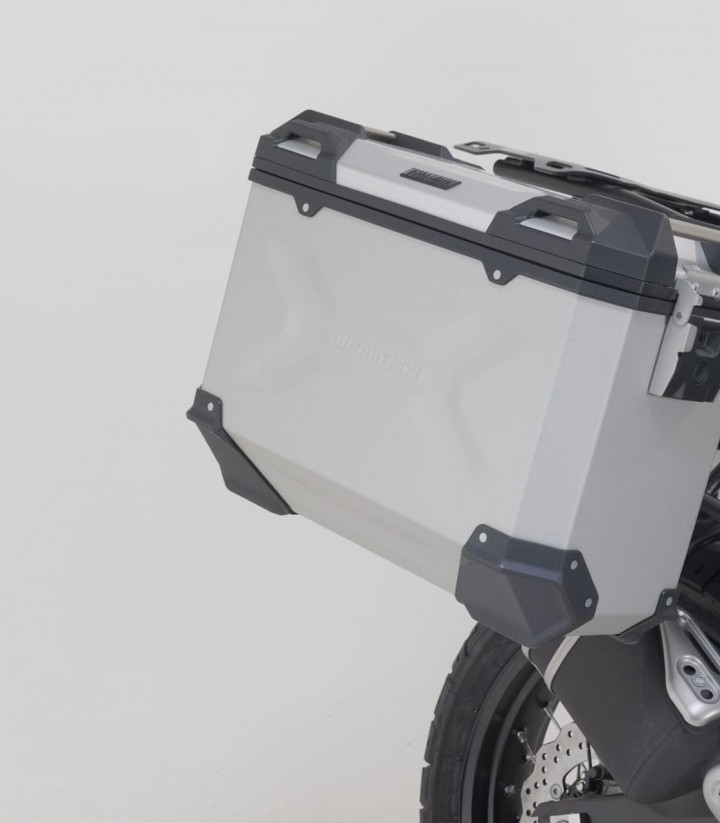 Pack Maletas Laterales + Baúl 38 L TRAX ADV en Plateado + Soportes Yamaha Tenere 700 (19-24) / World Raid (22-25) SW-MOTECH ADV.