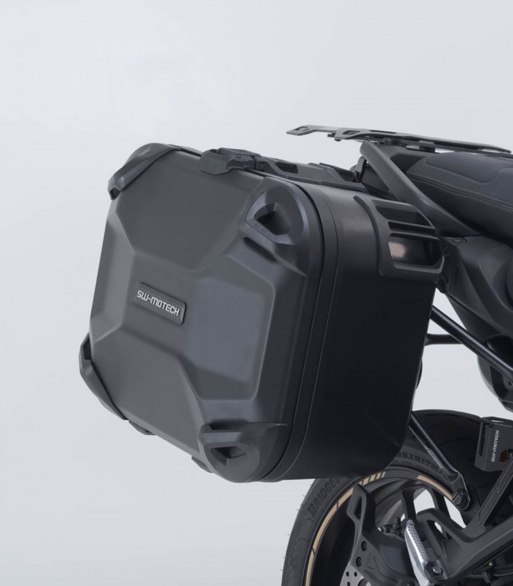 Pack Maletas Laterales + Baúl DUSC L 41 L + Soportes Yamaha Tracer 9 (20-24) SW-MOTECH ADV.06.921.65000/B
