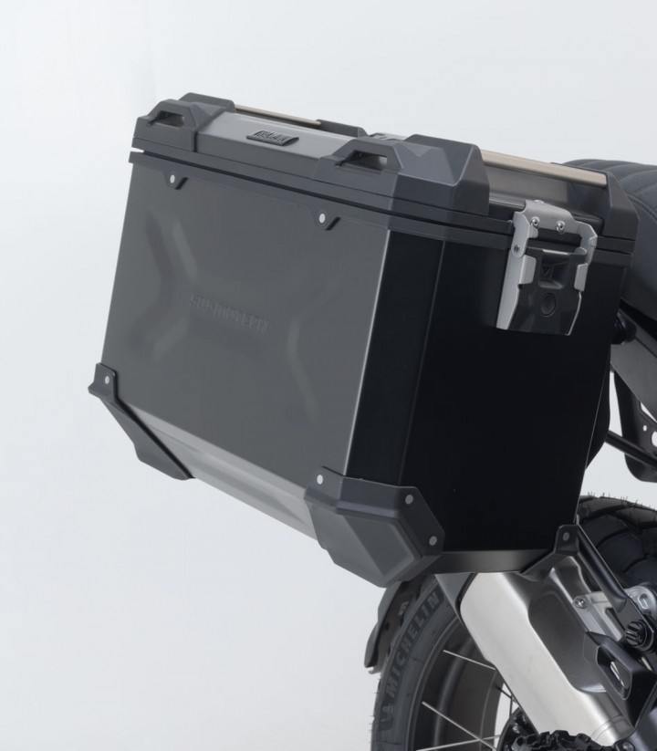 Pack Maletas Laterales + Baúl 38 L TRAX ADV en Negro + Soportes BMW R 1300 GS (23-24), R 1300 GS Option 719 Biscaya (25) SW-MOTE